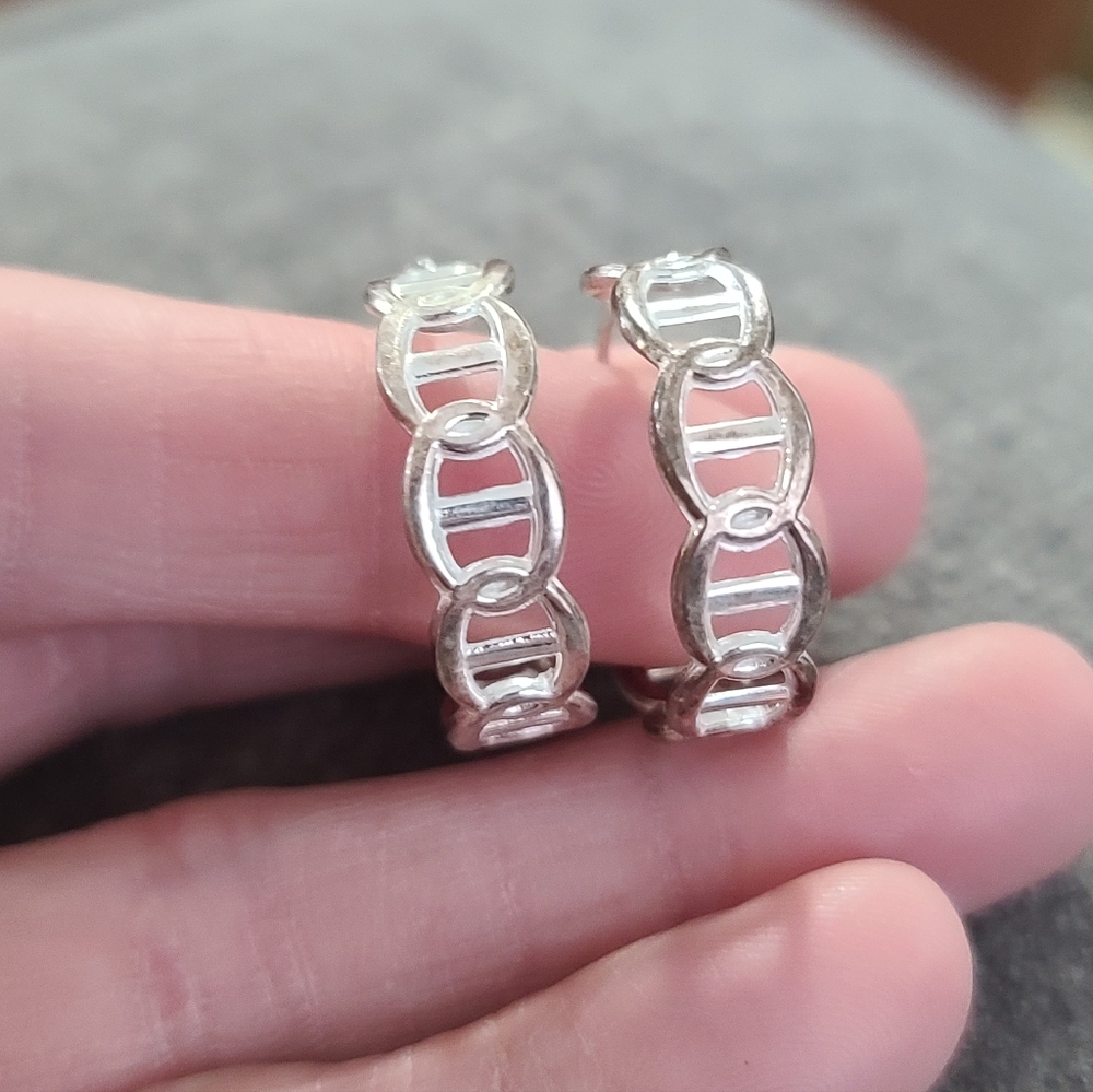 JCM Sterling Silver Linked Circle Band Ring Loop Earrling, Heavy - Picture 2 of 6